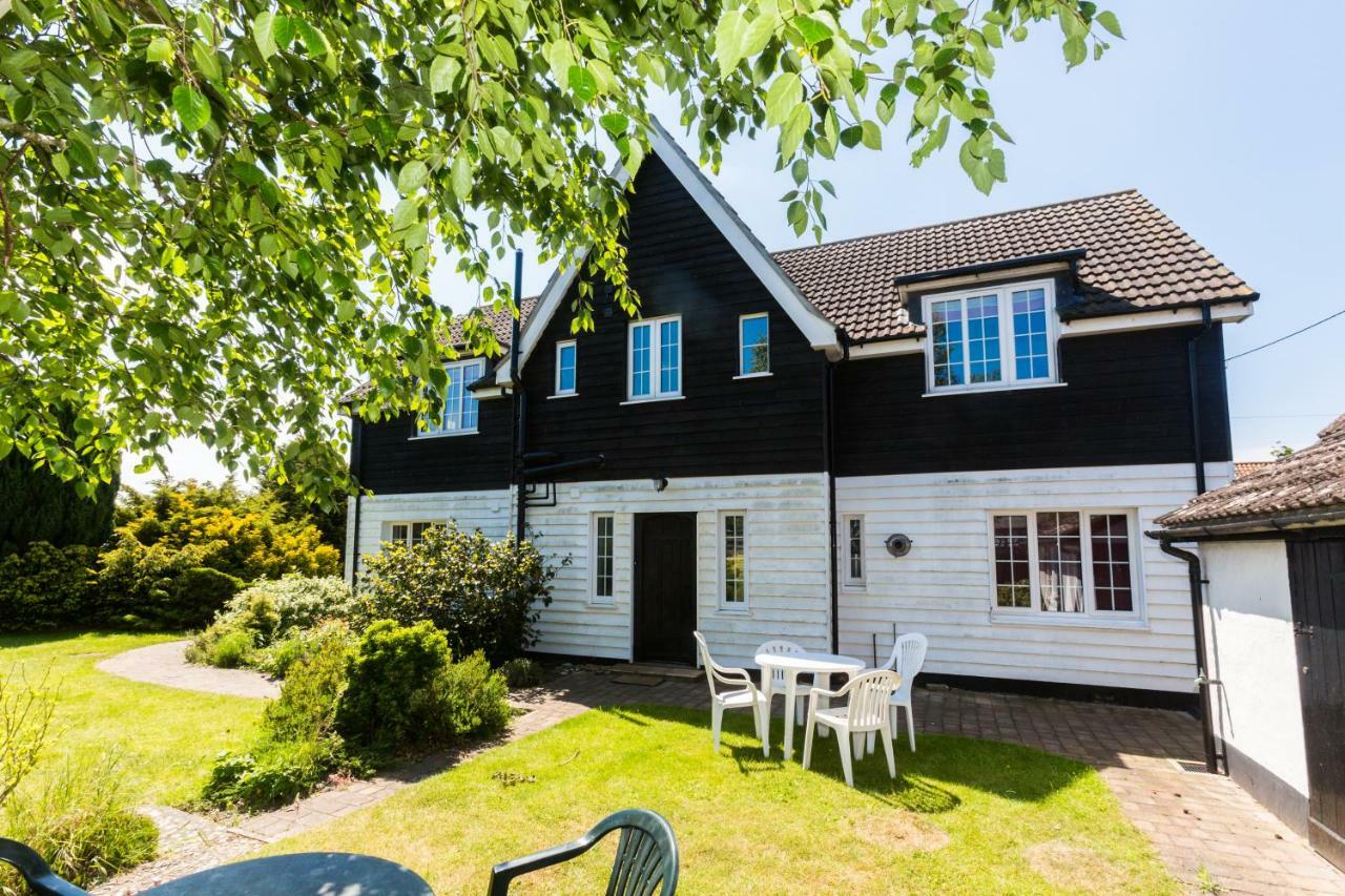Lake Cottage - A Large Holiday Home In Thorpeness - Close To The Beach And The Meare - Aldeburgh Coastal Cottages Exterior photo